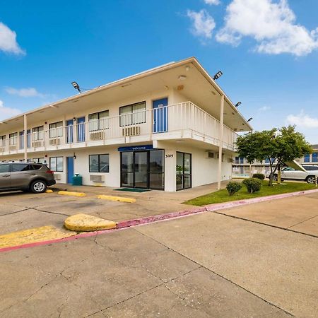 Motel 6-Greenville, Tx Εξωτερικό φωτογραφία